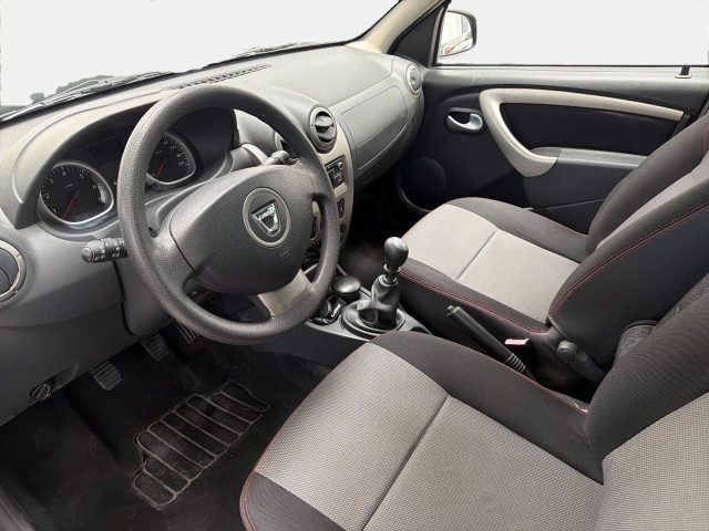 DACIA Duster usata, con Boardcomputer