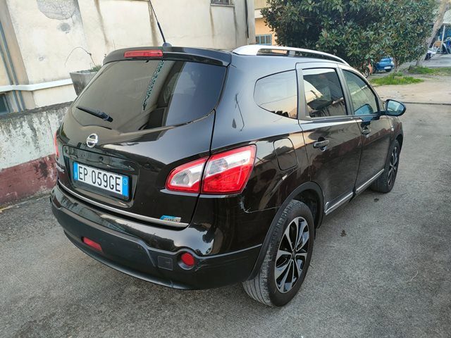 NISSAN Qashqai+2 usata, con Airbag