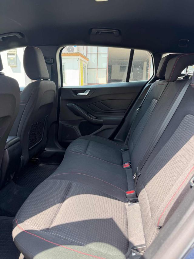 FORD Focus usata, con Specchietti laterali elettrici