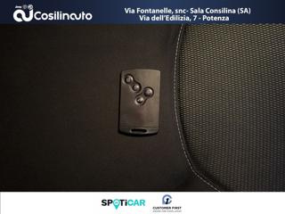RENAULT Clio usata, con Volante multifunzione