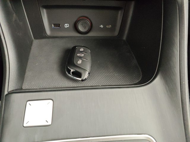 MG ZS usata, con Specchietti laterali elettrici