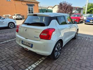 SUZUKI Swift usata, con Autoradio