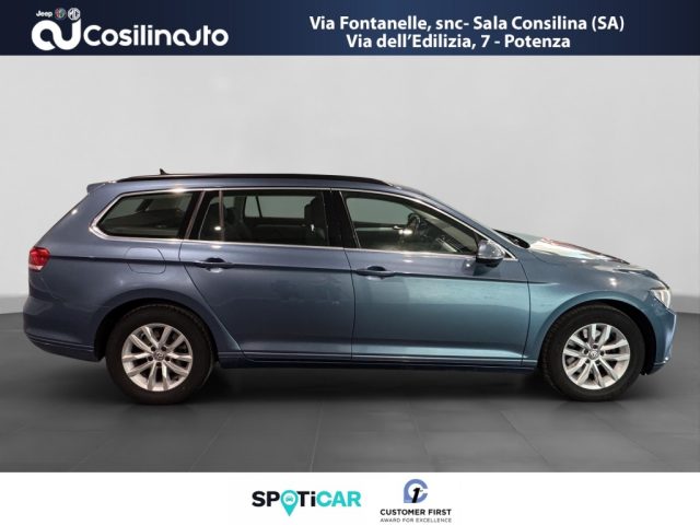 VOLKSWAGEN Passat Variant usata, con Autoradio