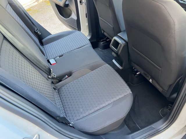 VOLKSWAGEN T-Cross usata 15