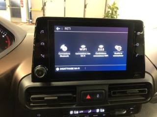 PEUGEOT Rifter usata, con Specchietti laterali elettrici