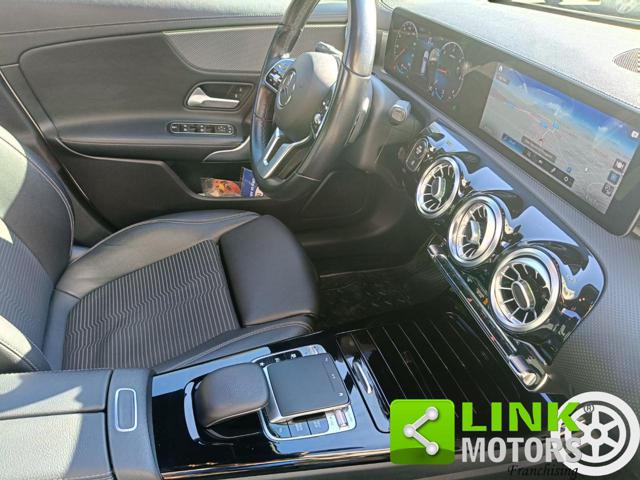 MERCEDES-BENZ CLA 200 usata, con Frenata d