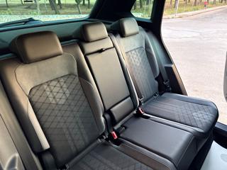 VOLKSWAGEN Tiguan usata, con USB