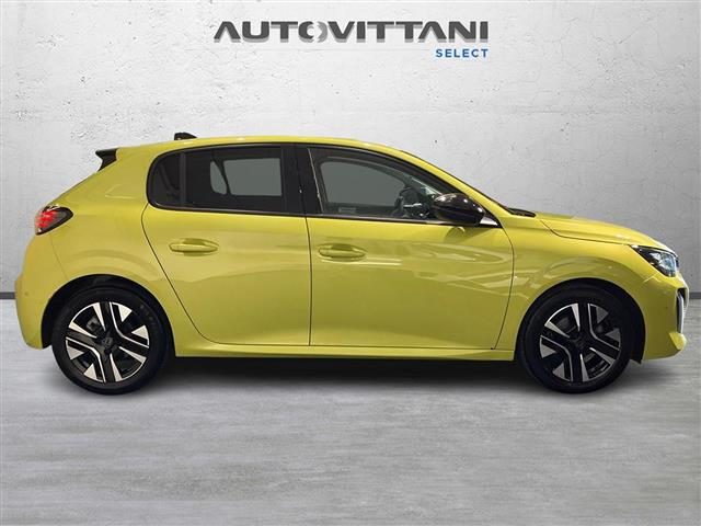 PEUGEOT 208 usata, con Autoradio