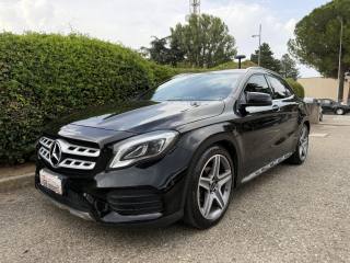 MERCEDES-BENZ GLA 200 d Automatic Premium NAVI - LED - TELECAMERA - 19