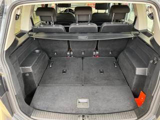 VOLKSWAGEN Touran usata, con Boardcomputer