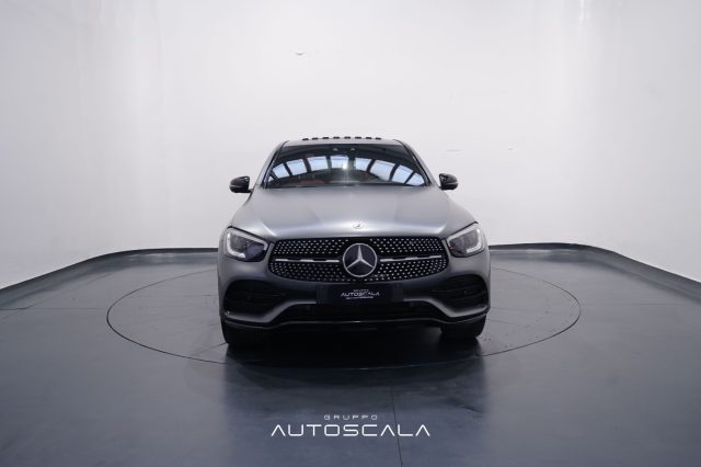 MERCEDES-BENZ GLC 300 usata, con Airbag