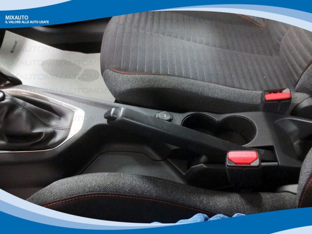 PEUGEOT 208 usata, con Climatizzatore