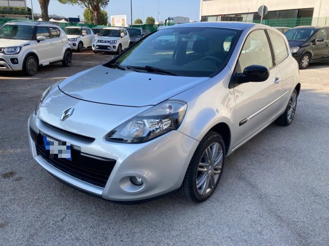 RENAULT Clio usata, con ABS