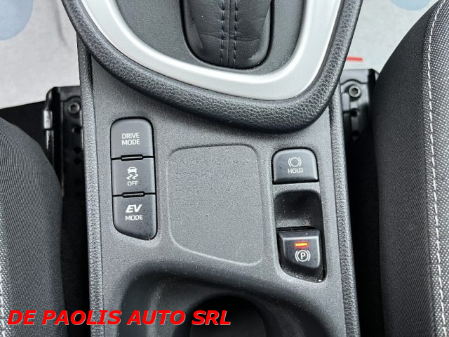 TOYOTA Yaris usata, con Volante in pelle