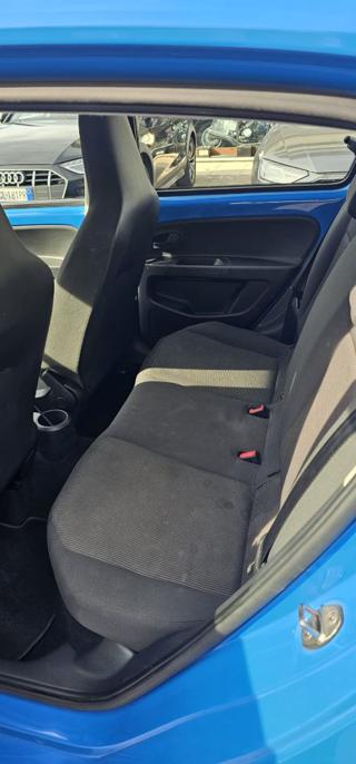 VOLKSWAGEN up! usata, con Sedile posteriore sdoppiato