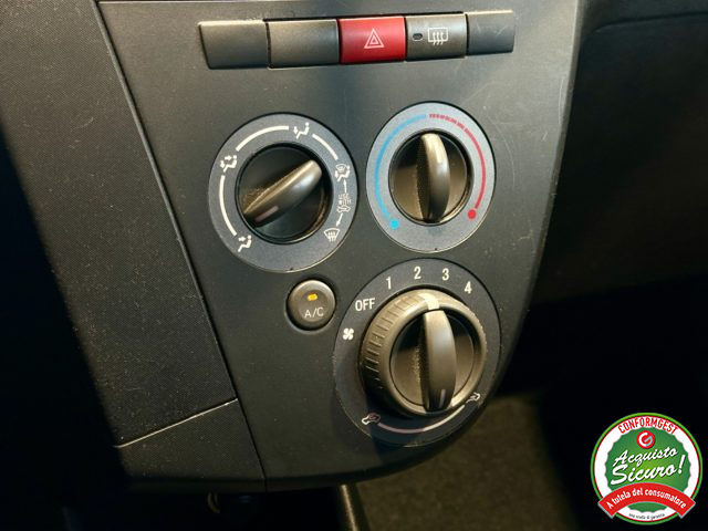 DAIHATSU Cuore usata, con Controllo trazione