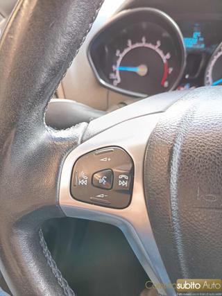 FORD EcoSport usata, con Specchietti laterali elettrici