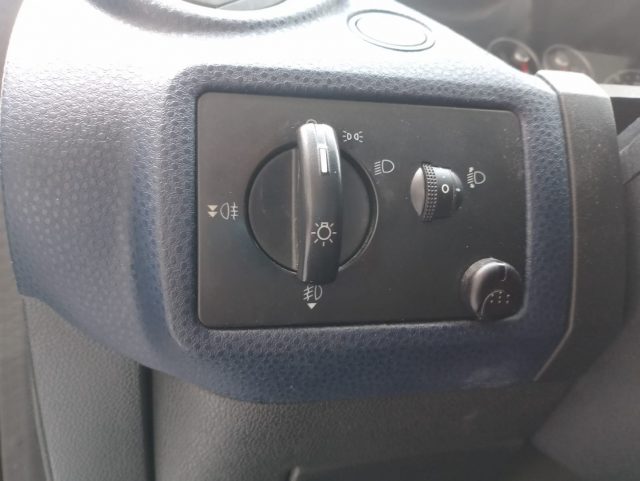 FORD Fiesta usata, con MP3