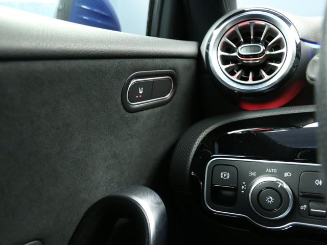 MERCEDES-BENZ A 180 usata, con Fendinebbia