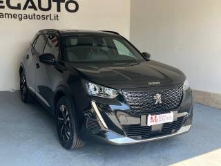 PEUGEOT 2008 usata, con Airbag