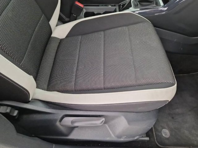 VOLKSWAGEN T-Roc usata, con Fendinebbia