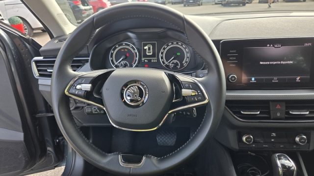 SKODA Kamiq usata, con Park Distance Control