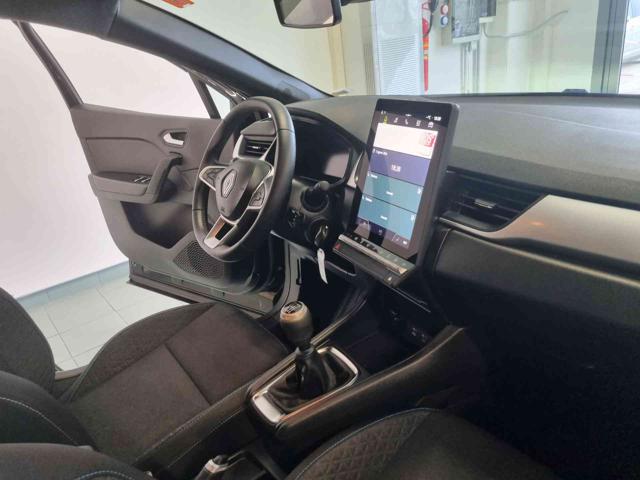 RENAULT Captur usata, con USB