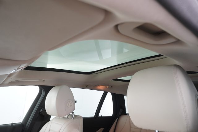 MERCEDES-BENZ CLA usata 7