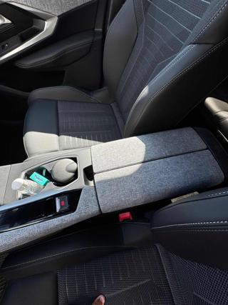 PEUGEOT 3008 usata, con Autoradio