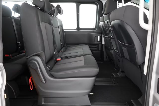 HYUNDAI Staria usata, con Sedile posteriore sdoppiato