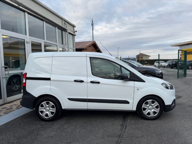 FORD Transit Courier usata, con Boardcomputer