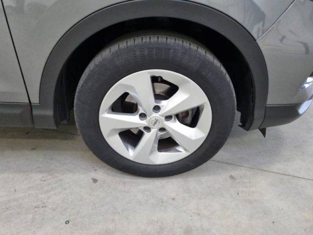 NISSAN Qashqai usata, con Climatizzatore