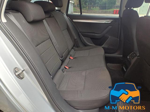 SKODA Octavia usata, con Fari Xenon