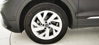 VOLKSWAGEN Tiguan Allspace usata 62