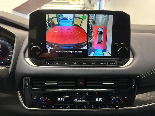 NISSAN Qashqai usata, con Controllo automatico clima