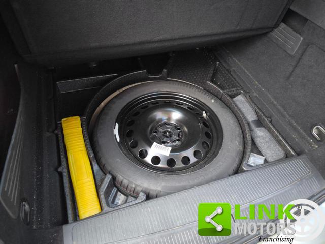 OPEL Astra usata, con Servosterzo