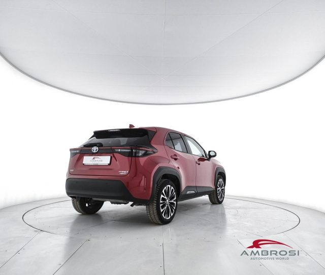 TOYOTA Yaris Cross usata 2