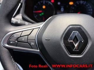 RENAULT Clio usata, con Touch screen