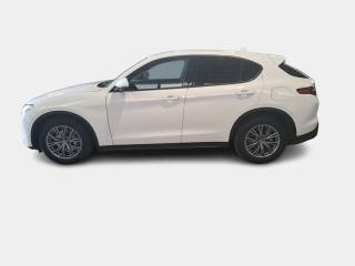 ALFA ROMEO Stelvio usata, con Autoradio