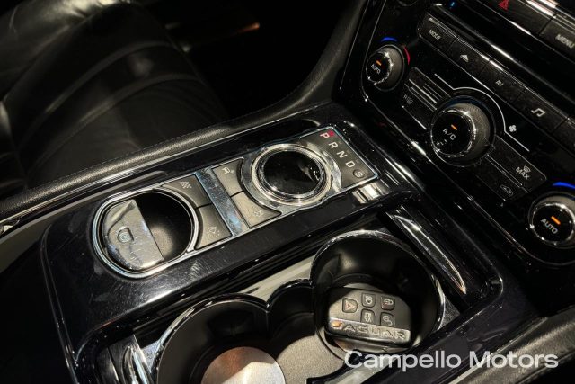 JAGUAR XJ usata 11