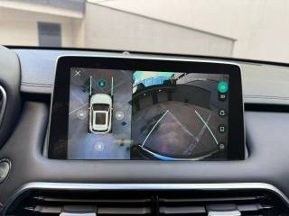 MG HS usata, con Fari LED