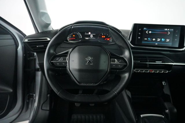 PEUGEOT 208 usata, con Boardcomputer
