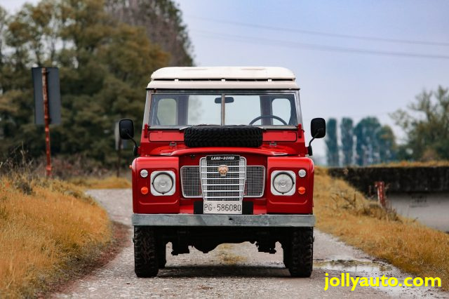 LAND ROVER Defender usata, con Servosterzo
