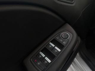 RENAULT Clio usata, con Specchietti laterali elettrici