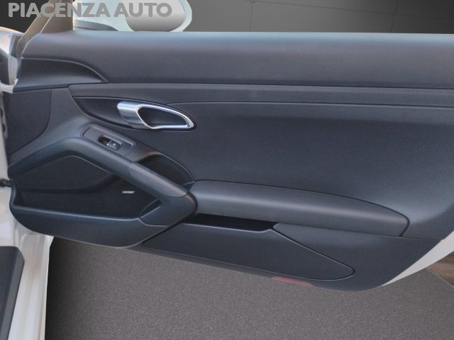PORSCHE Boxster usata, con Park Distance Control