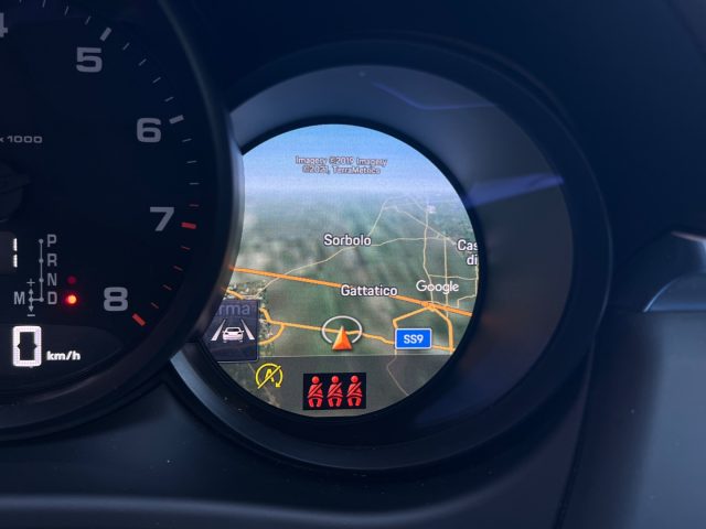 PORSCHE Macan usata, con Volante in pelle