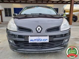 RENAULT Clio usata, con Airbag