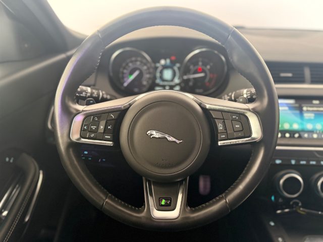 JAGUAR E-Pace usata 7