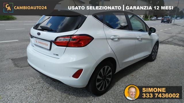 FORD Fiesta usata, con Autoradio