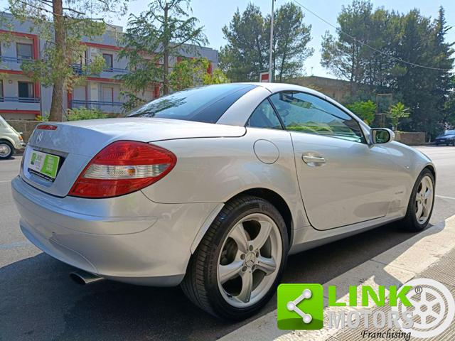 MERCEDES-BENZ SLK 200 usata, con Luce d